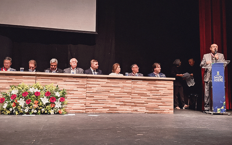 Dr. Wilson Chediek, foi agraciado com a Honraria de Comendador do Mérito Odontológico