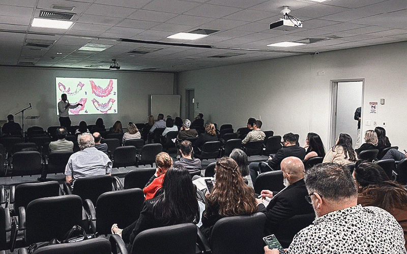 A programação combinou palestras, visita à exposição comercial e momentos de troca entre os participantes